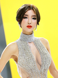 “齊P小鉆裙”美女