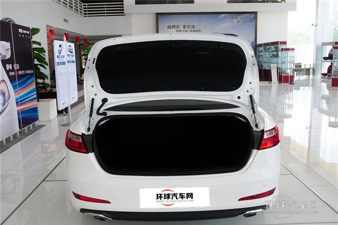 2014款 1.8T 自動(dòng)運(yùn)動(dòng)尊貴型