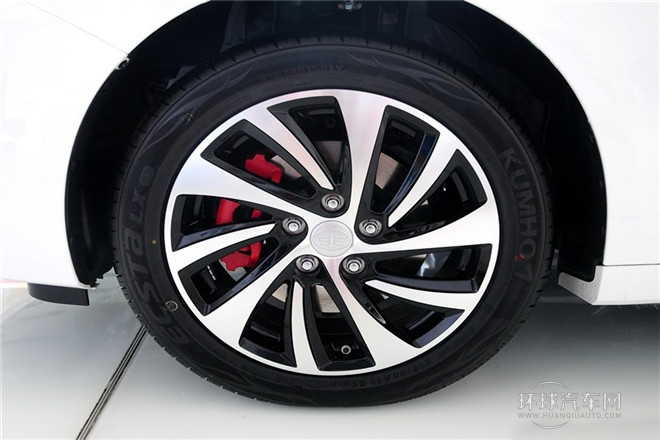 2014款 1.8T 自動運(yùn)動尊貴型