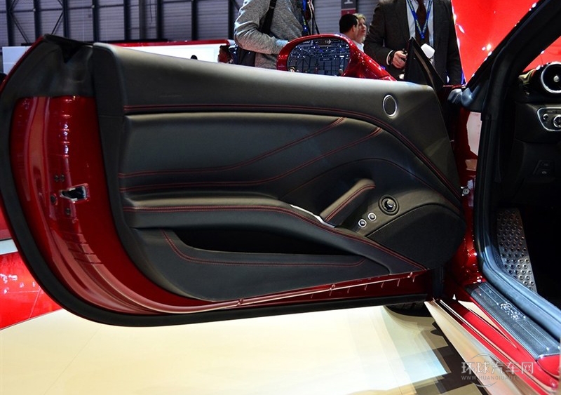 2015款 3.9T 標(biāo)準(zhǔn)型