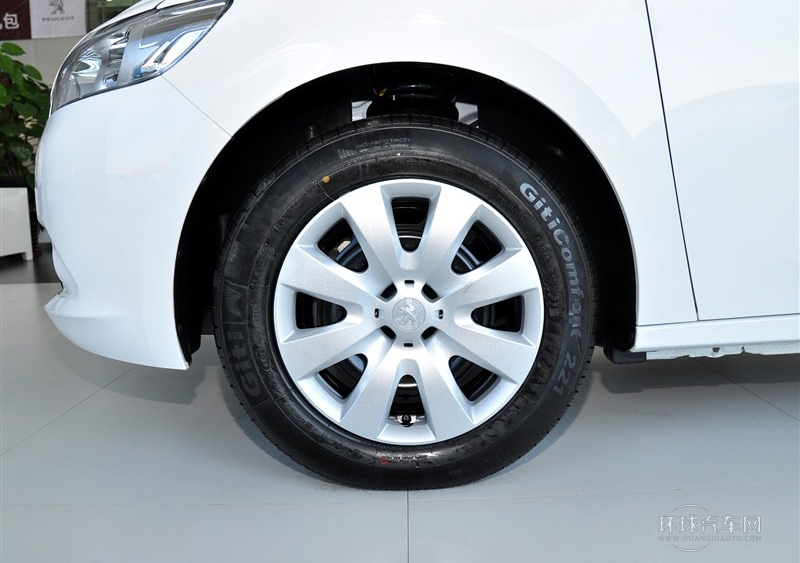 2014款 1.6L 手動(dòng)舒適版