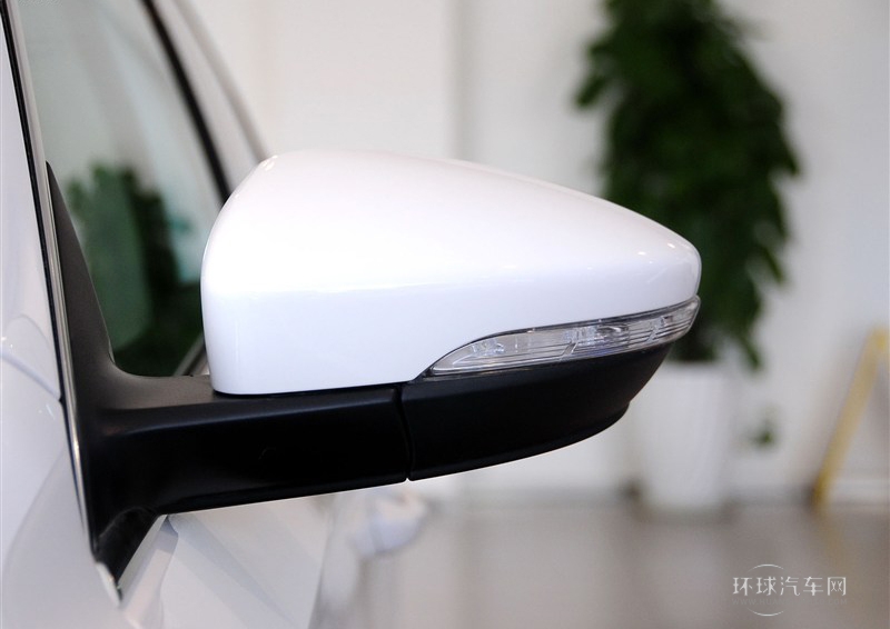 2014款 1.8TSI DSG御尊導(dǎo)航版