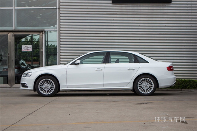 2015款 35 TFSI 自動舒適型