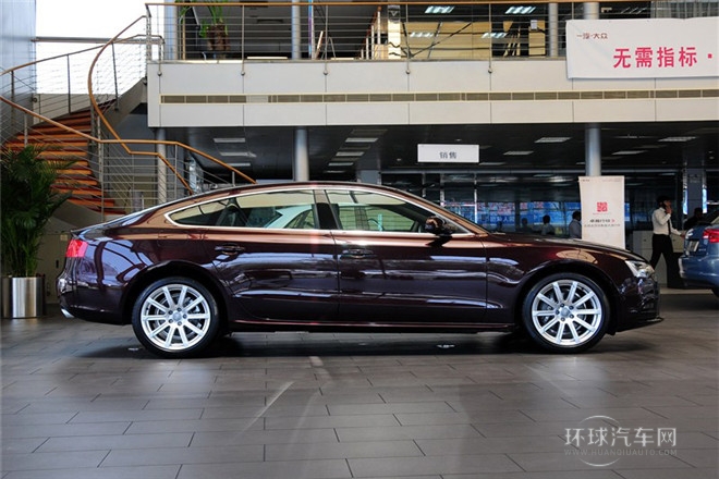 2013款 Sportback 40 TFSI風尚版