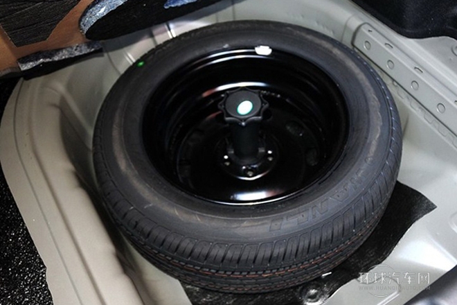 2013款 1.5L 自動(dòng)舒適型
