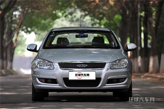 2010款 改款三廂 1.6L 手動(dòng)尊貴型