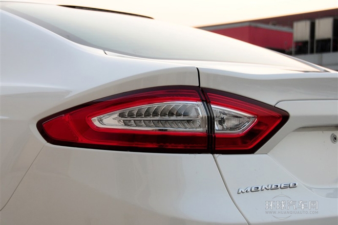 2013款 1.5L GTDi180時(shí)尚型