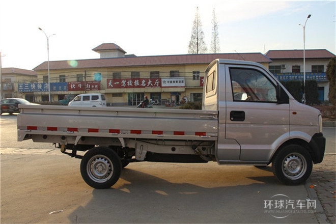 2011款 1.3L基本型無(wú)護(hù)欄