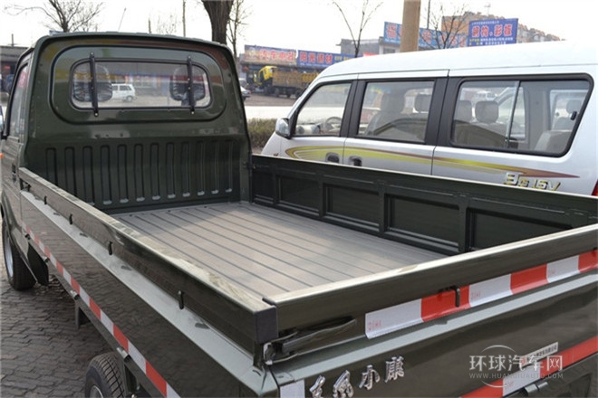 2011款 1.0L標(biāo)準(zhǔn)型無(wú)護(hù)欄