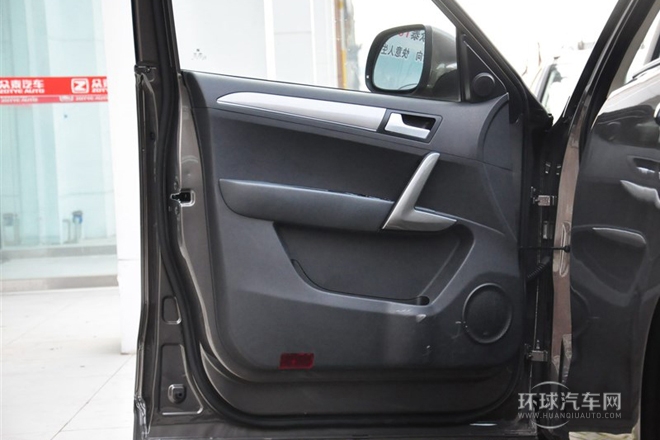 2014款 1.5T 手動(dòng)豪華型