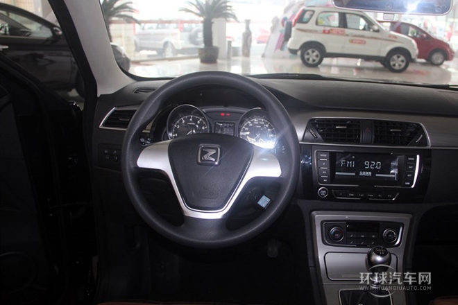 2014款 1.5T 手動(dòng)精英型