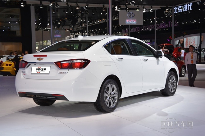 2015款 1.5L 手動時尚版