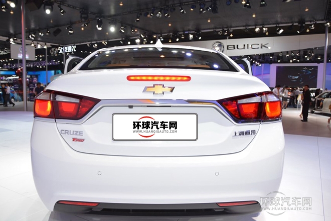 2015款 1.5L 手動(dòng)時(shí)尚版