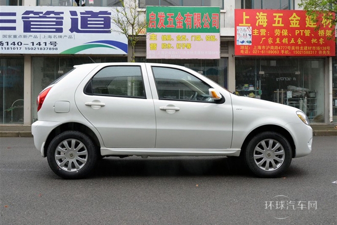 2011款 1.5L 自動(dòng)豪華型