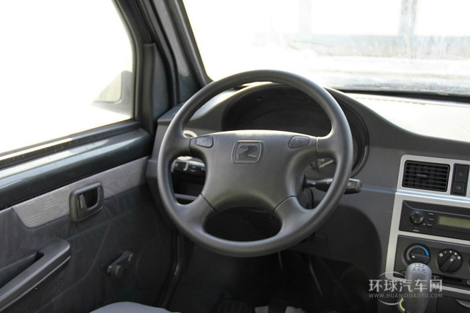 2011款 1.2L標(biāo)準(zhǔn)型
