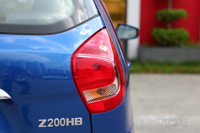2011款 1.5L 自動(dòng)舒適型