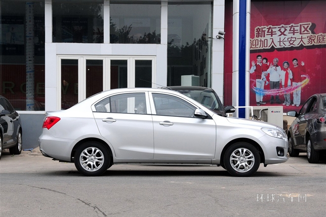 2012款 1.3L 手動(dòng)舒適型 國(guó)V