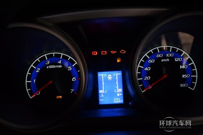 2012款 1.5L標(biāo)準(zhǔn)型