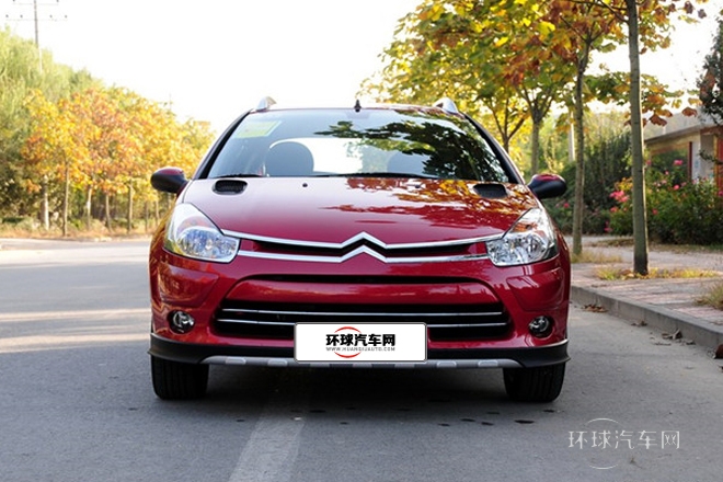 2013款 CROSS 1.6L 自動(dòng)運(yùn)動(dòng)型