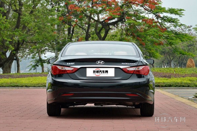 2014款 2.4L 自動(dòng)領(lǐng)先版 國(guó)IV