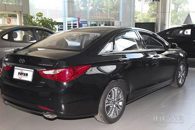 2014款 2.4L 自動領(lǐng)先版 國IV