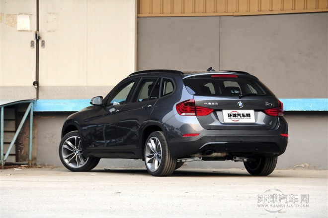 2013款 sDrive18i 運(yùn)動設(shè)計套裝