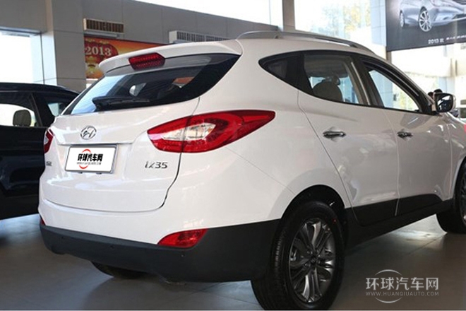 2013款 2.0L 自動(dòng)兩驅(qū)領(lǐng)先型GLX 國V