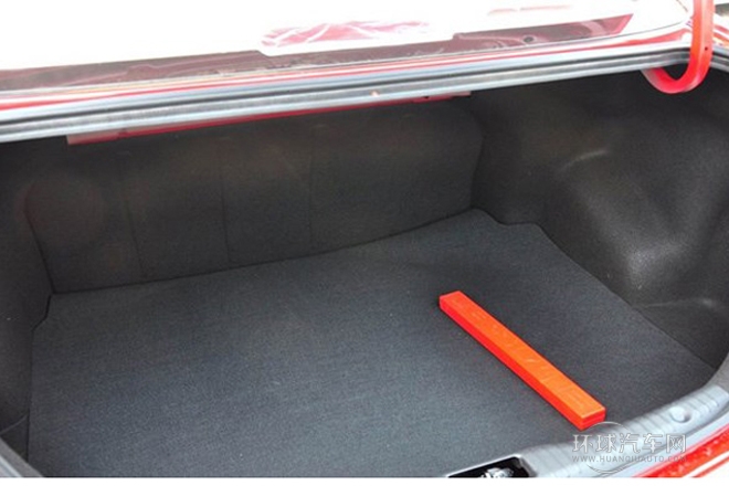 2014款 三廂 1.4L 手動(dòng)智能型GLS