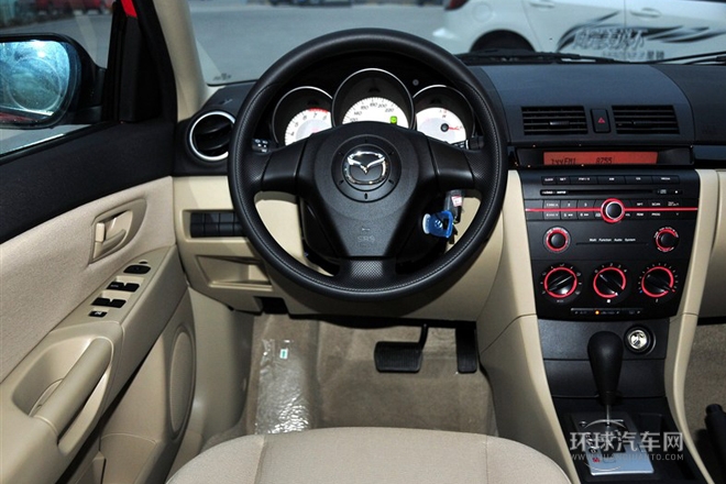 2012款 1.6L 自動經(jīng)典標準型