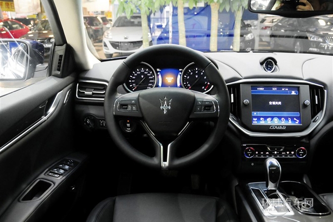 Ghibli 2014款 3.0T 標(biāo)準(zhǔn)版