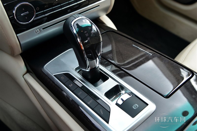 總裁 2013款 3.8T 標(biāo)準(zhǔn)型