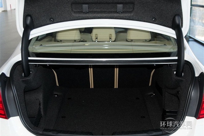 2014款 320Li 手動型