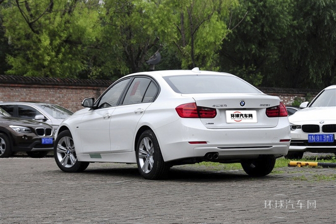 2014款 328i xDrive運動設(shè)計套裝