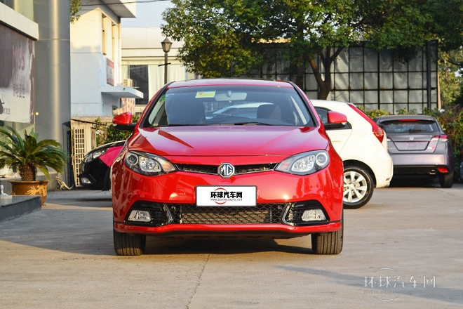 2013款 三廂 1.8L 手動(dòng)超值版