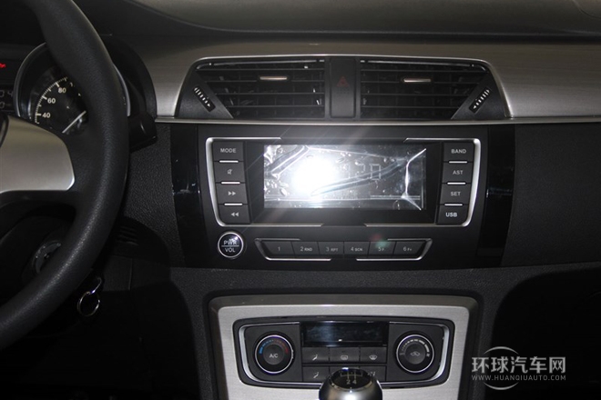 2014款 2.0T 手動(dòng)精英型