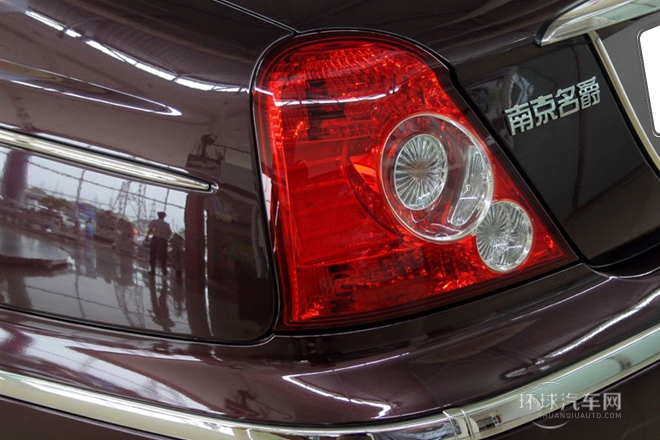 2010款 1.8T 自動(dòng)舒適版