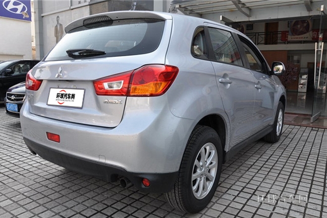 2013款 2.0L 手動(dòng)兩驅(qū)舒適版