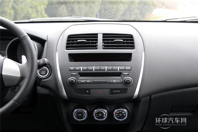 2013款 2.0L 自動(dòng)兩驅(qū)豪華版