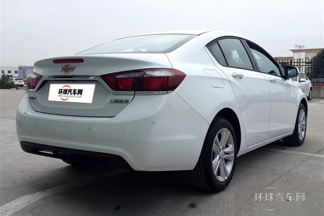 2015款 1.5L 手動(dòng)精英版