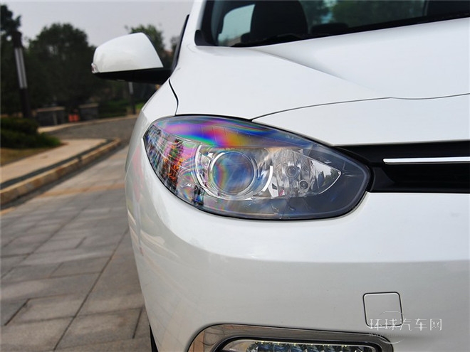 2015款 2.0L 時(shí)尚版