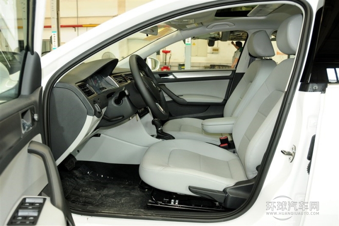 2015款 1.6L 自動(dòng)優(yōu)選型