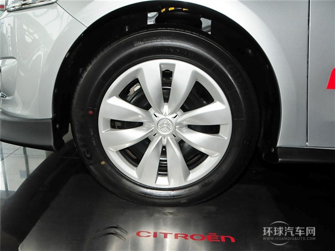 2014款 WTCC紀念版 1.6L 自動時尚型
