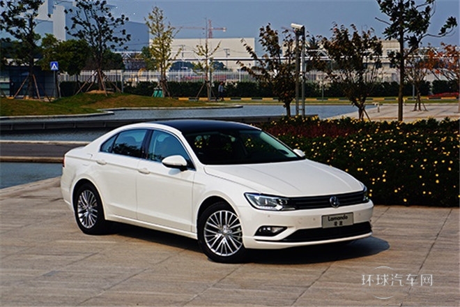 2015款 230TSI DSG風(fēng)尚版