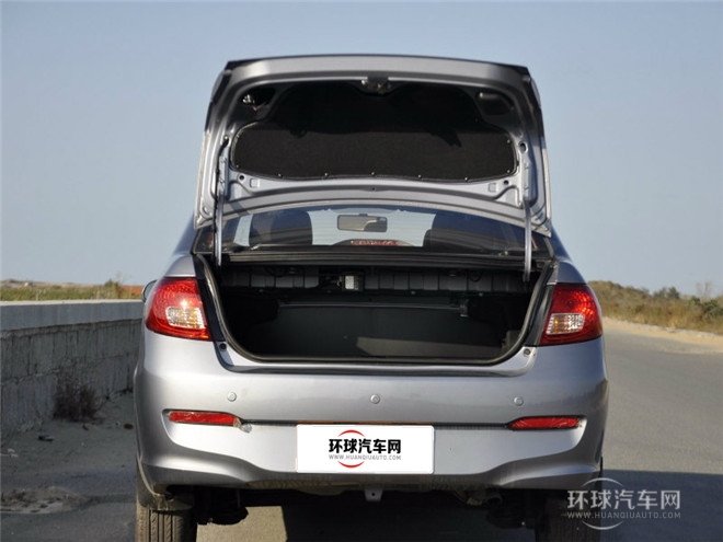 2014款 1.5L 手動(dòng)精英型