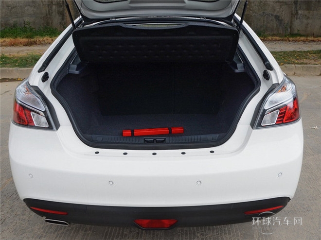 2013款 掀背 1.8L 手動(dòng)舒適版