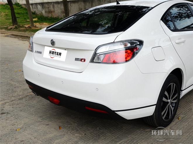 2013款 掀背 1.8L 手動(dòng)舒適版