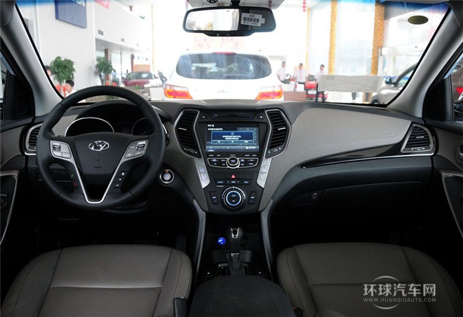 2015款 2.4L 自動四驅(qū)智能型