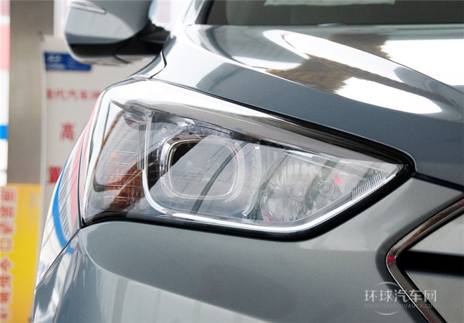 2015款 2.4L 自動(dòng)四驅(qū)智能型