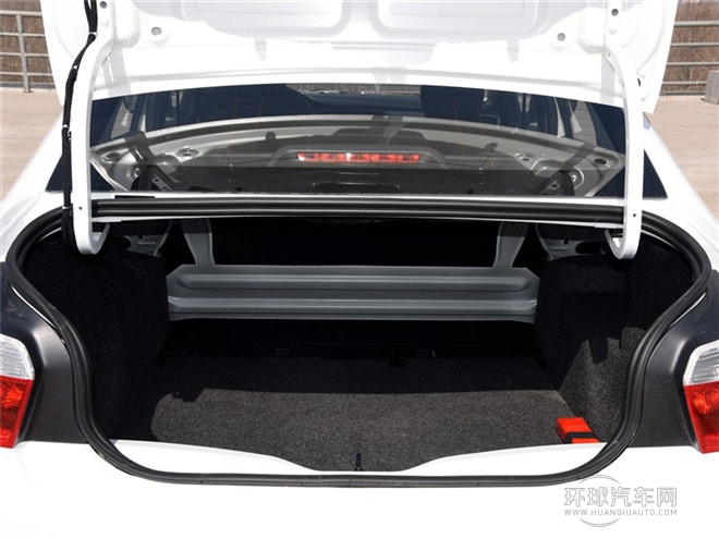 2015款 質尚版 1.6L 自動時尚型