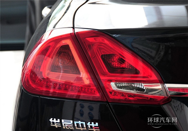 2015款 1.6L 手動(dòng)智享型